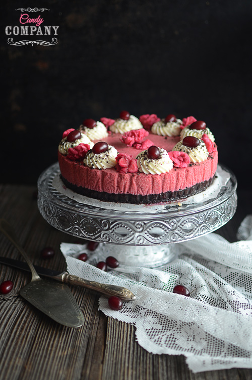 Cornelian cherry brownie mousse cake, gluten free. Elegant and easy to make dessert