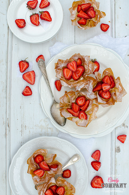 strawberry phylo dough cups with halva filling