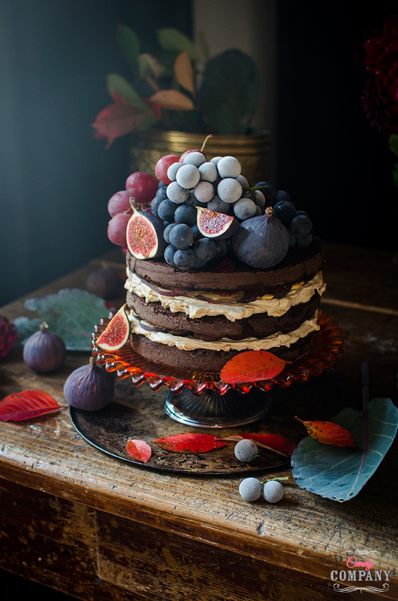 Leftover red wine layer cake recipe with fig and grapes. Food photography still life by Candy Company