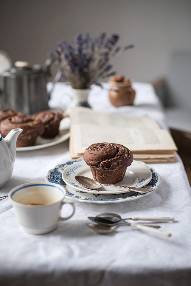 Breakfast nutella bun recipe. Food photography by Candy Company